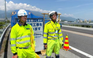 営業所パトロール 中部横断道上り線片側交互通行規制（甲府営業所）