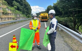 インターンパトロール 圏央道　八王子JCT外回りランプ規制（八王子維持営業所）