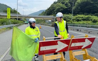 クロスパトロール 中央自動車道上り線走行車線規制（飯田営業所）