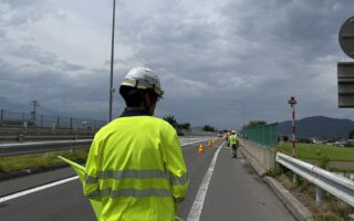営業所パトロール 長野自動車道上り線ランプ規制（松本営業所）