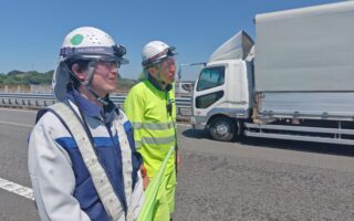 設置パトロール 東名高速道路下り線走行車線規制（静岡営業所）