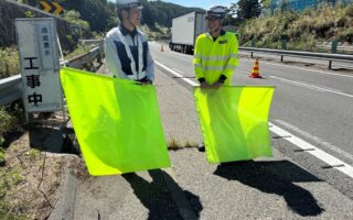 営業所パトロール 中央自動車道下り線走行車線規制（松本営業所）