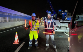 営業所パトロール 阪神高速3号神戸線下り線追越車線規制（西宮営業所）