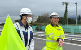 クロスパトロール 中央自動車道上り線走行車線規制（諏訪営業所）