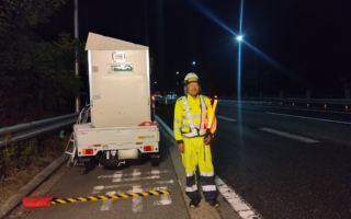 安全パトロール 中央自動車道下り線追越車線規制（飯田営業所）