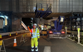 営業所パトロール 20号線　明治大学前上り線車線規制（八王子多摩営業所）