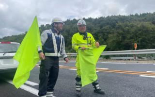 安全パトロール 中央自動車道下り線走行車線規制（多治見営業所）