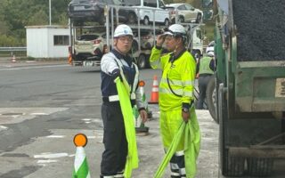 役員パトロール 日高自動車道上り線追越車線規制（江別営業所）