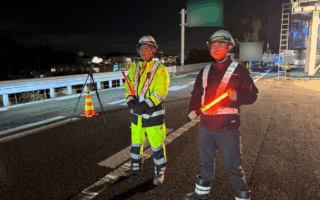 安全パトロール 中央道上り線追越車線規制（八王子多摩営業所）