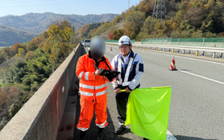 営業所パトロール 長野自動車道上り線走行車線規制（松本営業所）