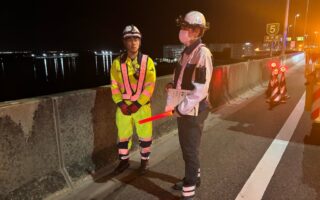 支社長パトロール 阪神高速５号湾岸線下り線走行車線規制（西宮営業所）