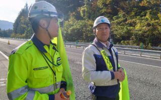 安全部パトロール 中央自動車道下り線追越車線規制（飯田営業所）