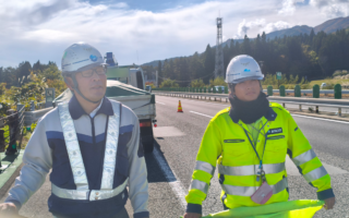所長パトロール 中央自動車道下り線走行車線規制（飯田営業所）