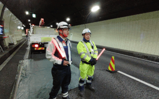 安全パトロール 上信越自動車道下り線走行車線規制（佐久営業所）