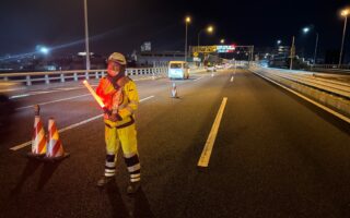 設置パトロール 京葉道下り線右2車線規制（千葉営業所）