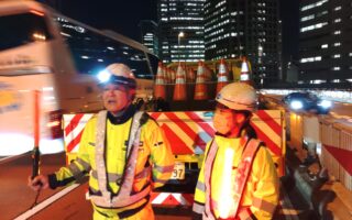 所長パトロール 首都高速道路・1号（羽田線）下り線左A規制（港北営業所）