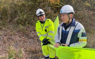 営業所パトロール 中央道上り線走行車線規制（甲府営業所）