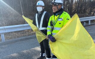 営業所パトロール 中央自動車道下り線登坂車線規制（甲府営業所）