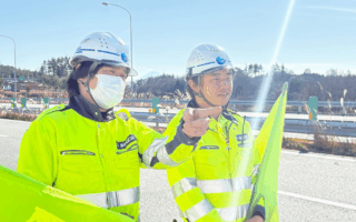 営業所パトロール 中央自動車道上り線走行車線規制（甲府営業所）