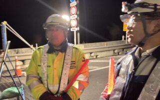 安全パトロール 中部横断自動車道上下線通行止め規制（佐久営業所）