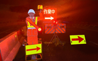 営業所パトロール 中央道上り線左2車線規制（八王子多摩営業所）