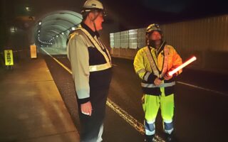 所長パトロール 阪神高速道下り線走行車線規制（神戸西営業所）