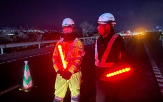 設置パトロール 関越自動車道下り線追越車線規制（高崎営業所）