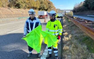 営業所パトロール 東名高速道路上り線追越車線規制（静岡営業所）