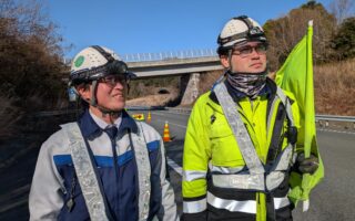 クロスパトロール 新東名高速道路下り線走行車線規制（沼津営業所）