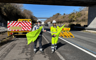 クロスパトロール 東名高速道路下り線走行車線規制（沼津営業所）