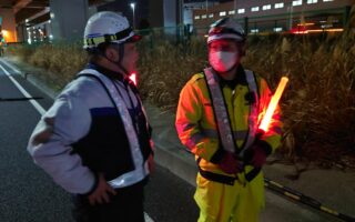 設置パトロール 首都高湾岸線東行き左VF規制（港北営業所）