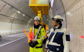 設置パトロール 東海北陸自動車道上り線追越車線規制（岐阜営業所）