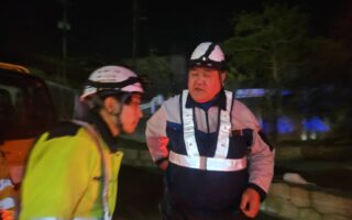 設置パトロール 県道15号下り線左車線規制（神戸西営業所）