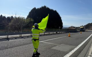 営業所パトロール 中央自動車道上り線走行車線規制（飯田営業所）