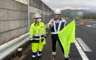 営業所パトロール 中央自動車道下り線走行車線規制（多治見営業所）