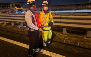 営業所パトロール 中央道上り線追越車線規制（八王子多摩営業所）