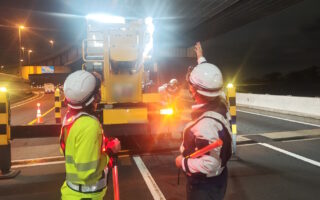 設置パトロール 首都高速道路6号三郷線下り線左F規制（加平営業所）