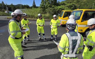 所長パトロール 引佐連絡路上り線車線規制（静岡営業所）