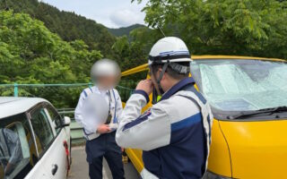 所長パトロール 中央道 標識車並走による低速後尾（八王子多摩営業所）