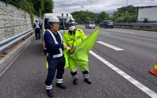 所長パトロール 東名高速道路上り線付加車線規制（横浜町田営業所）