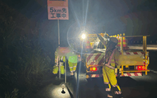 設置パトロール 新東名高速道路下り線右2車線規制（沼津営業所）