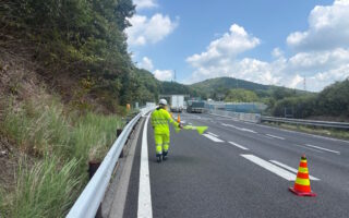 所長パトロール 中央自動車道下り線追越車線規制（多治見営業所）
